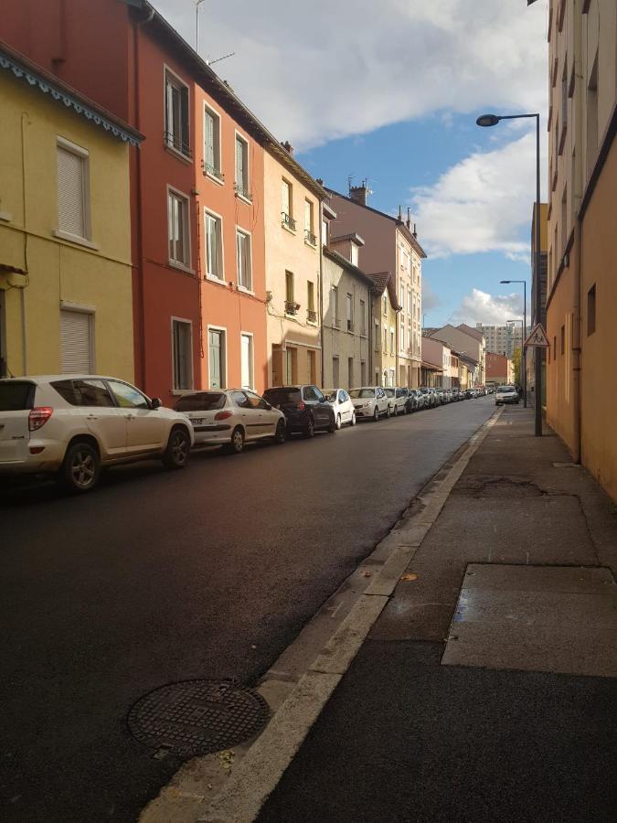 Le Progres Lägenhet Villeurbanne Exteriör bild